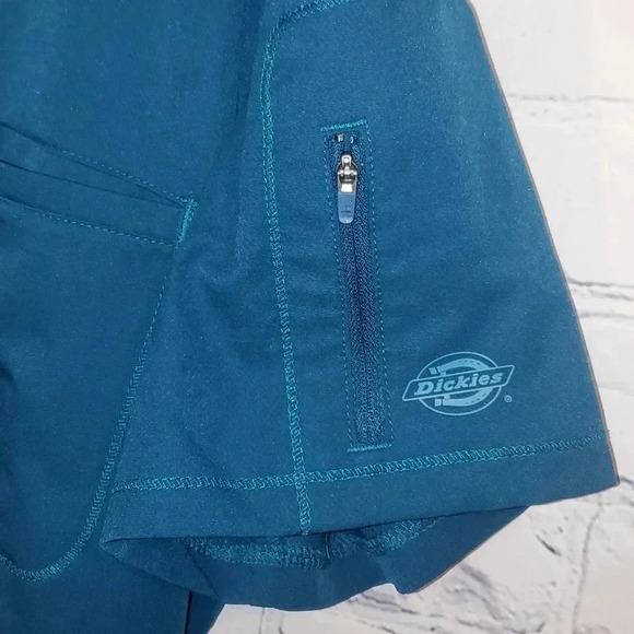 Dickies Carribean Blue Men's Scrub Top Size L - Picture 2 of 6